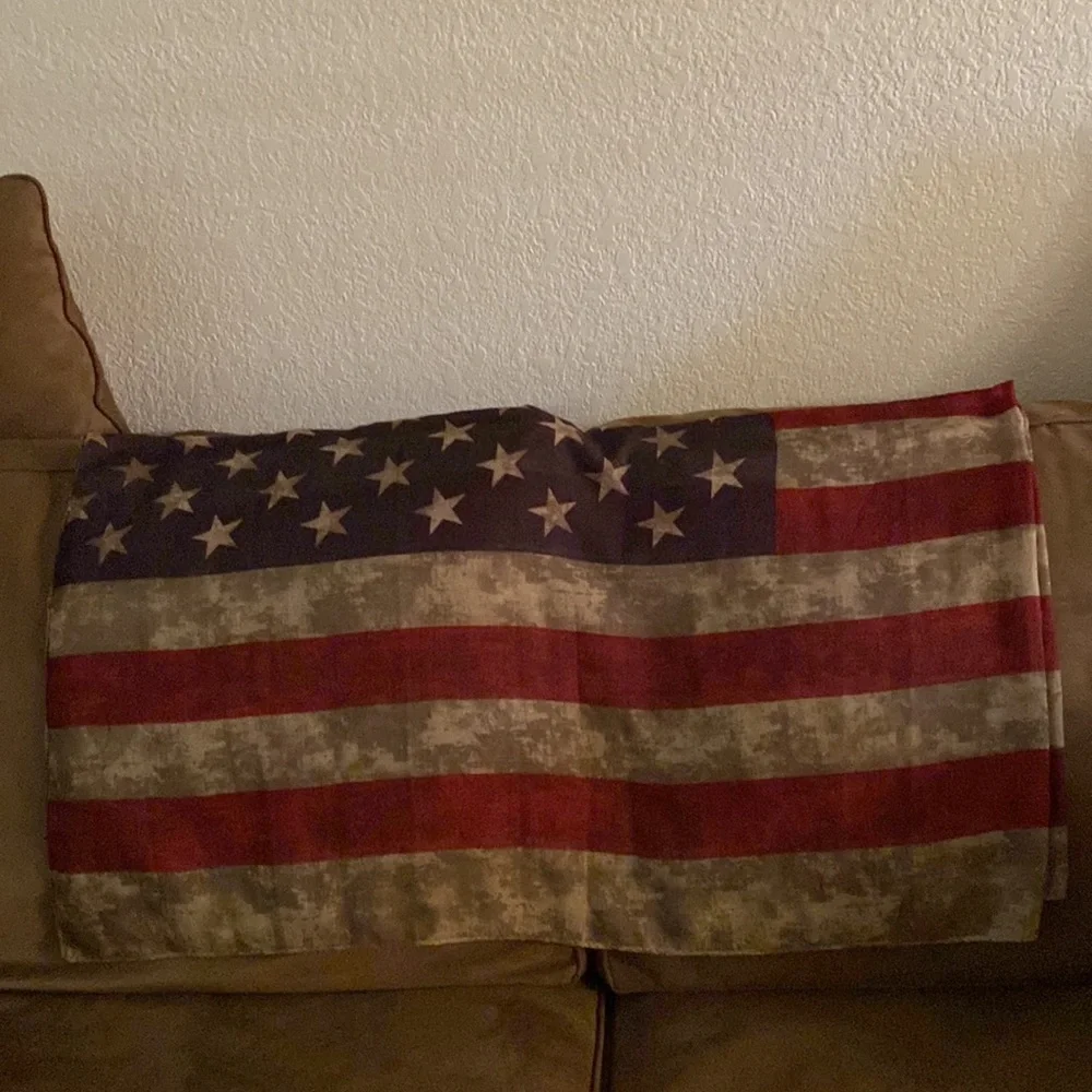 Independence Day iAmericana scarf or wrap . 
RED WHITE AND BLUE aged look - Picture 2 of 7